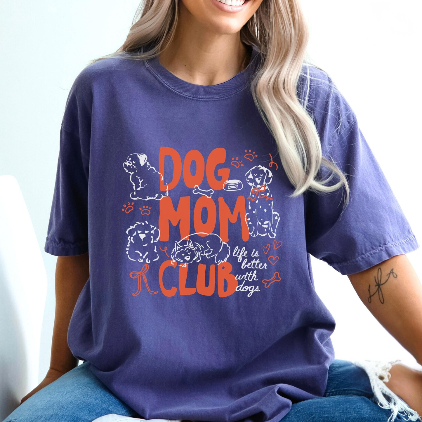 Dog Mom Club Tee