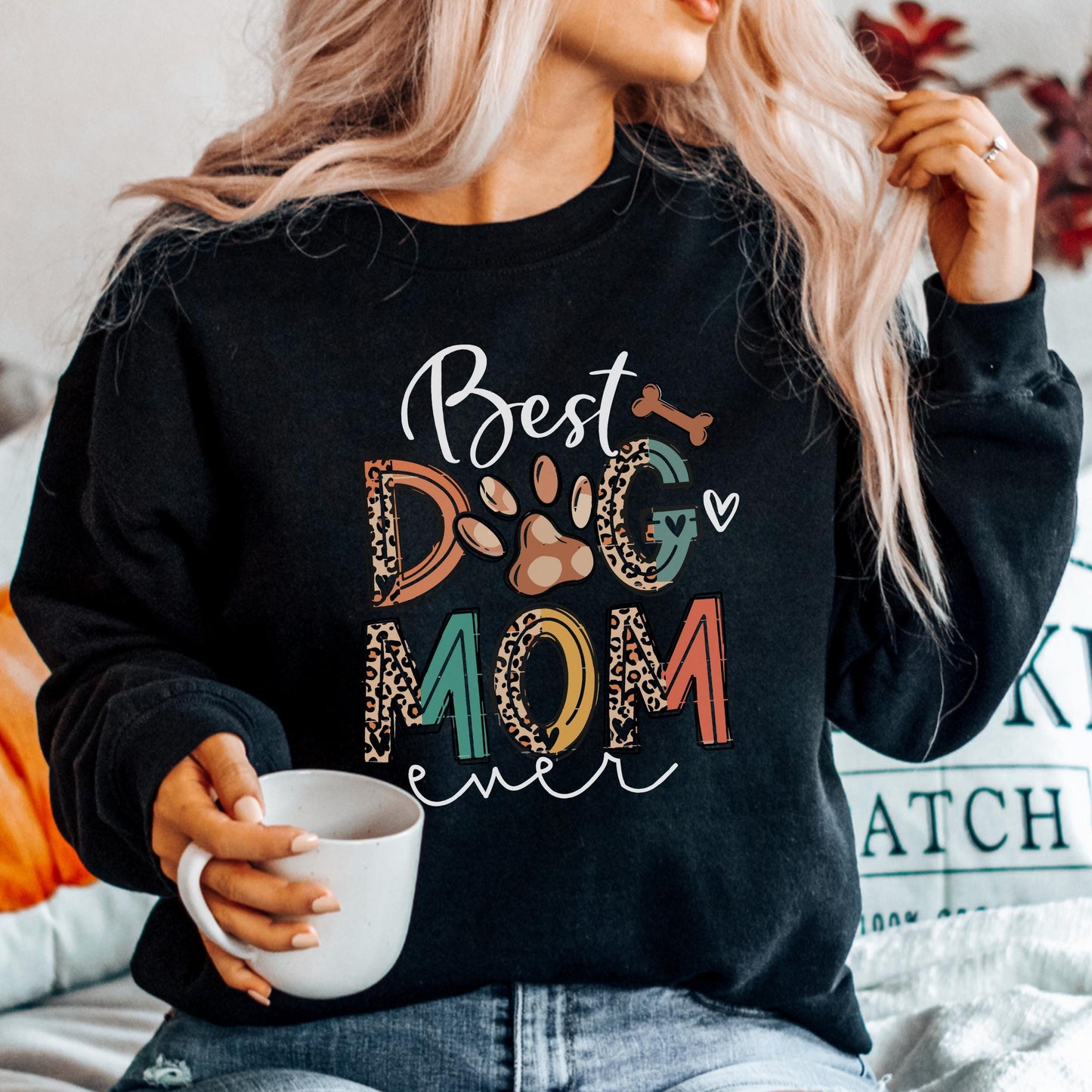 Best Dog Mom Sweater V4