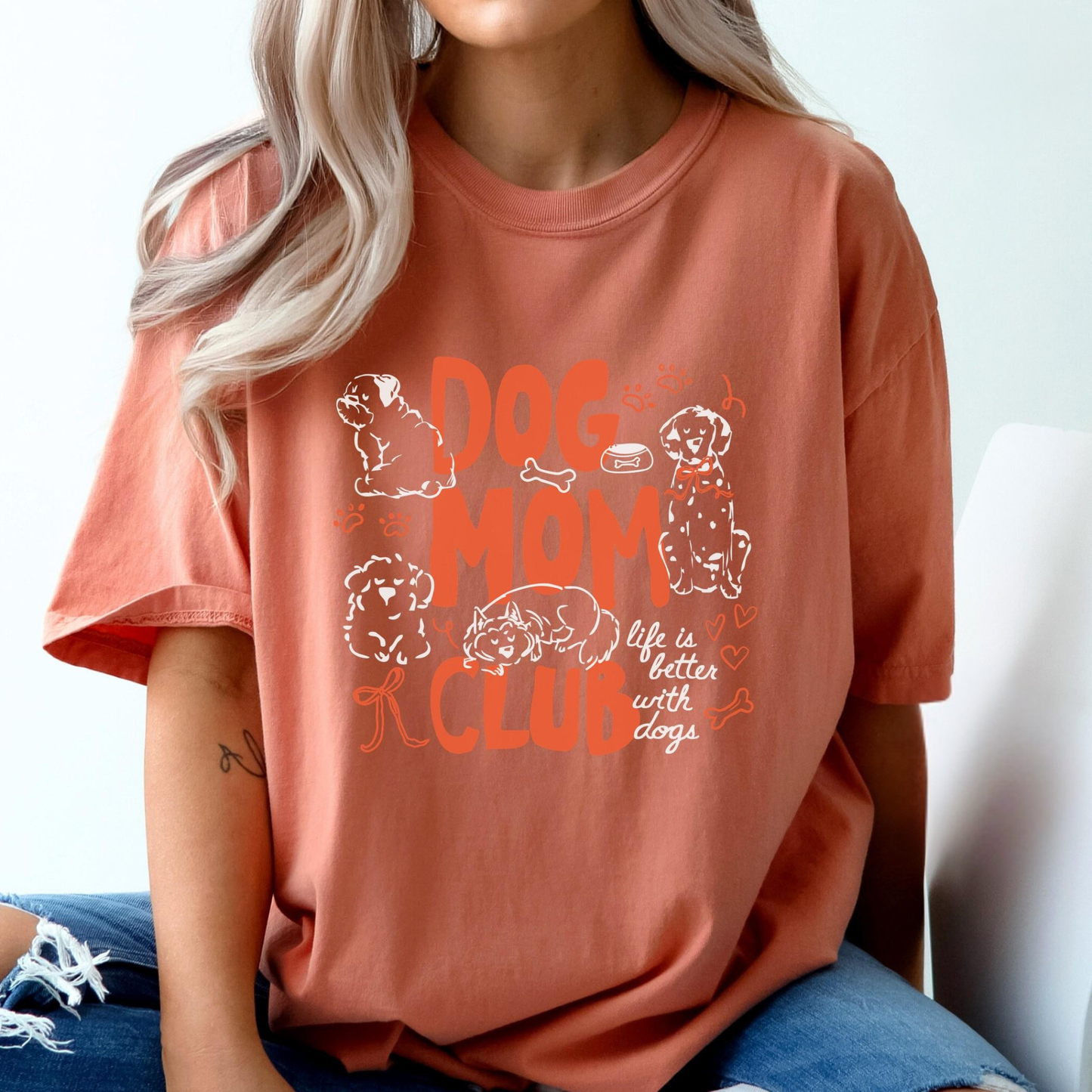 Dog Mom Club Tee