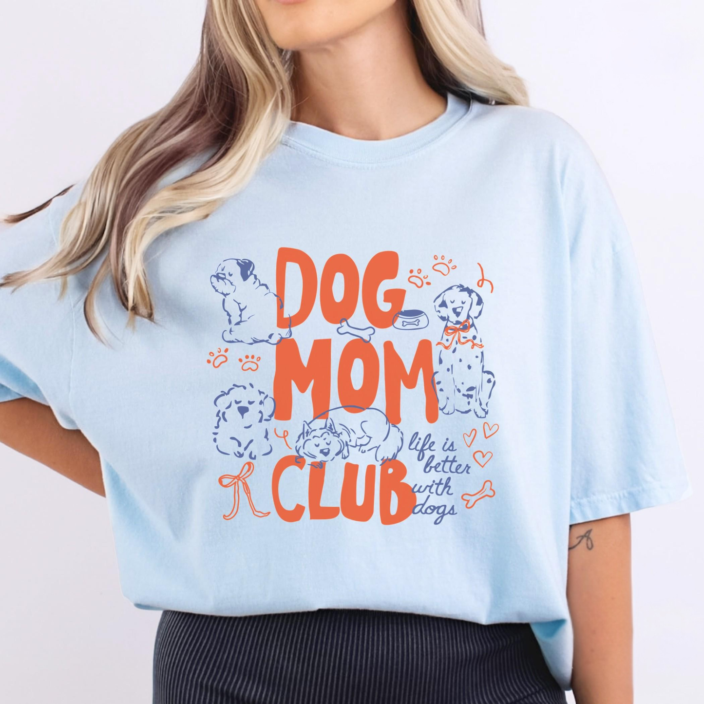 Dog Mom Club Tee