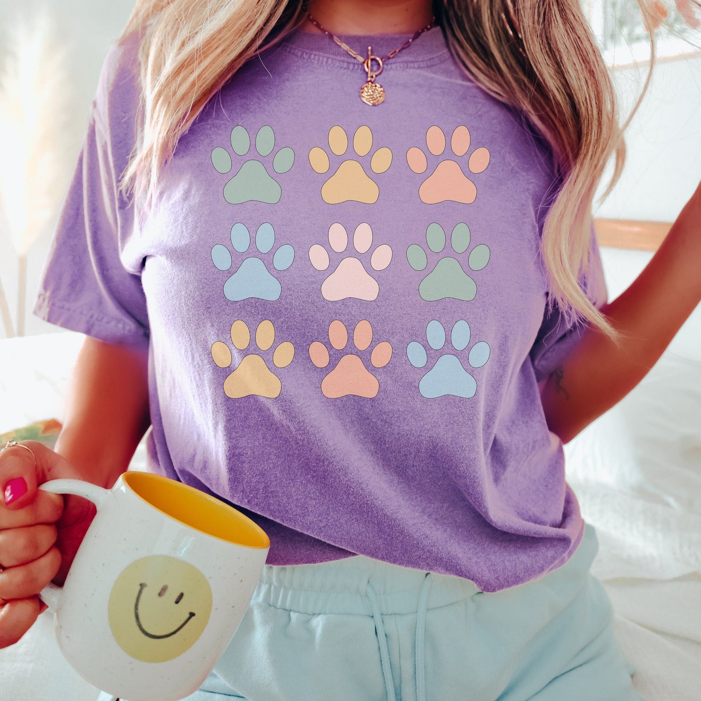 Dog Paw Tee V4