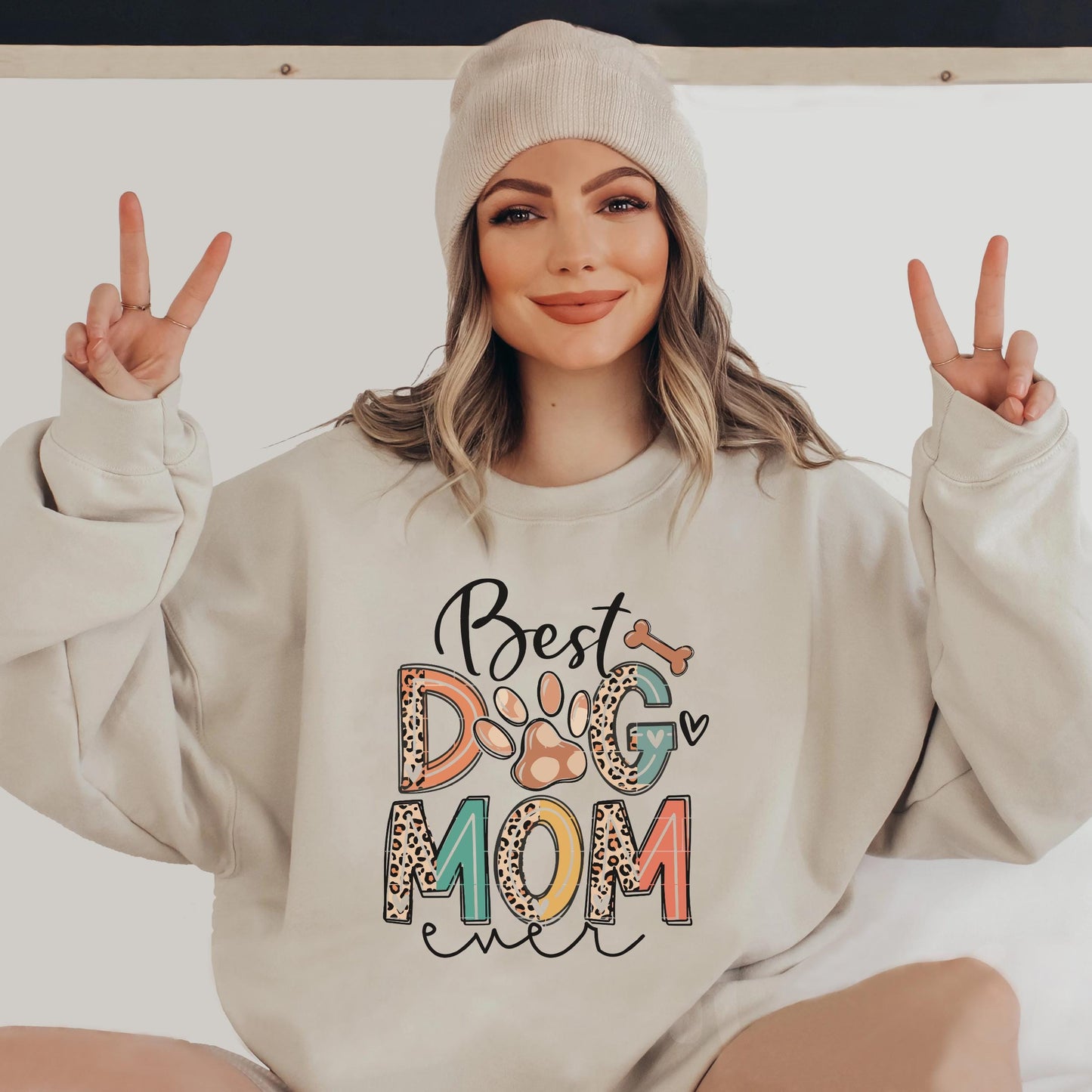 Best Dog Mom Sweater V4