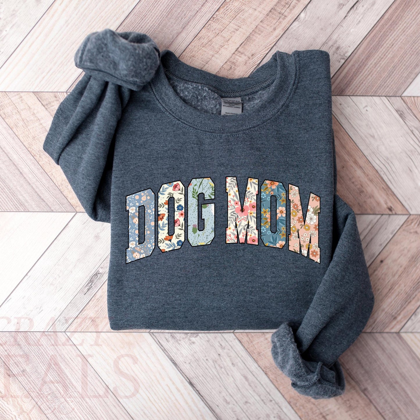 Dog Mom Sweatshirt V8