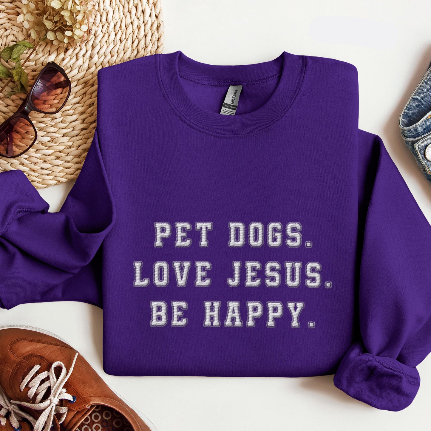 Pet Dog Love Jesus Be Happy Sweatshirt